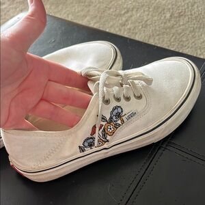 Vans White Canvas Sneakers with embroidery